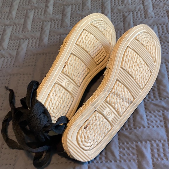 Reed : Ballerina Sandals - Small - Picture 5 of 6